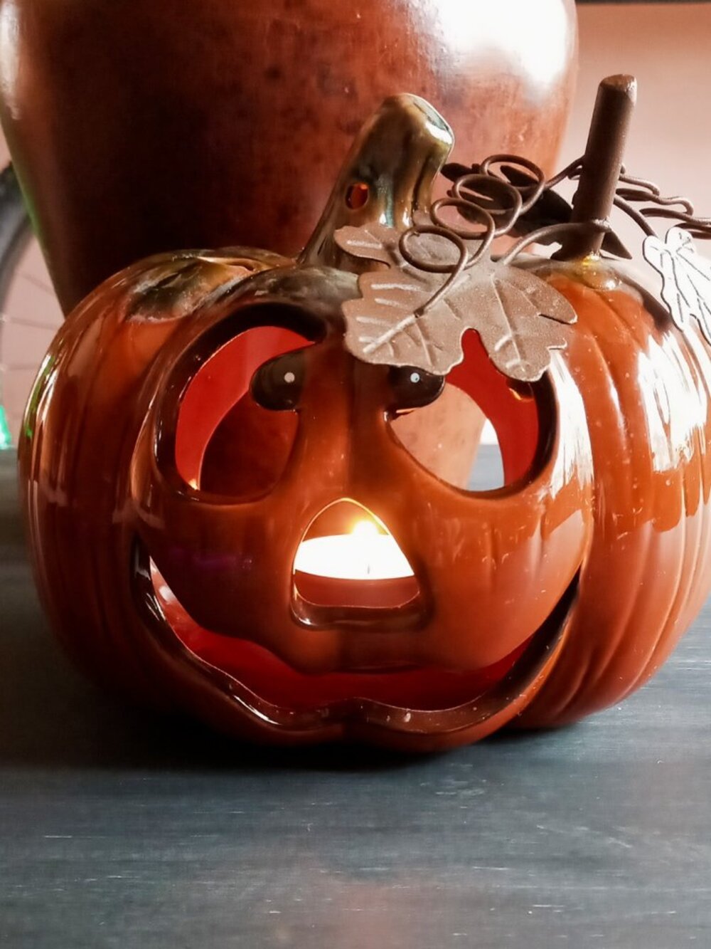 Halloween Pumpkin Jack-O-Lantern Ceramic Tealight Votive Candle Holder - Picture 4 of 16